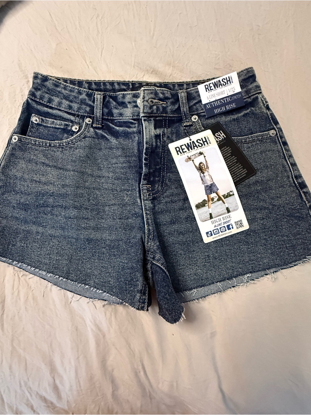 Rewash Women's High-Rise Denim Shorts in Medium Blue